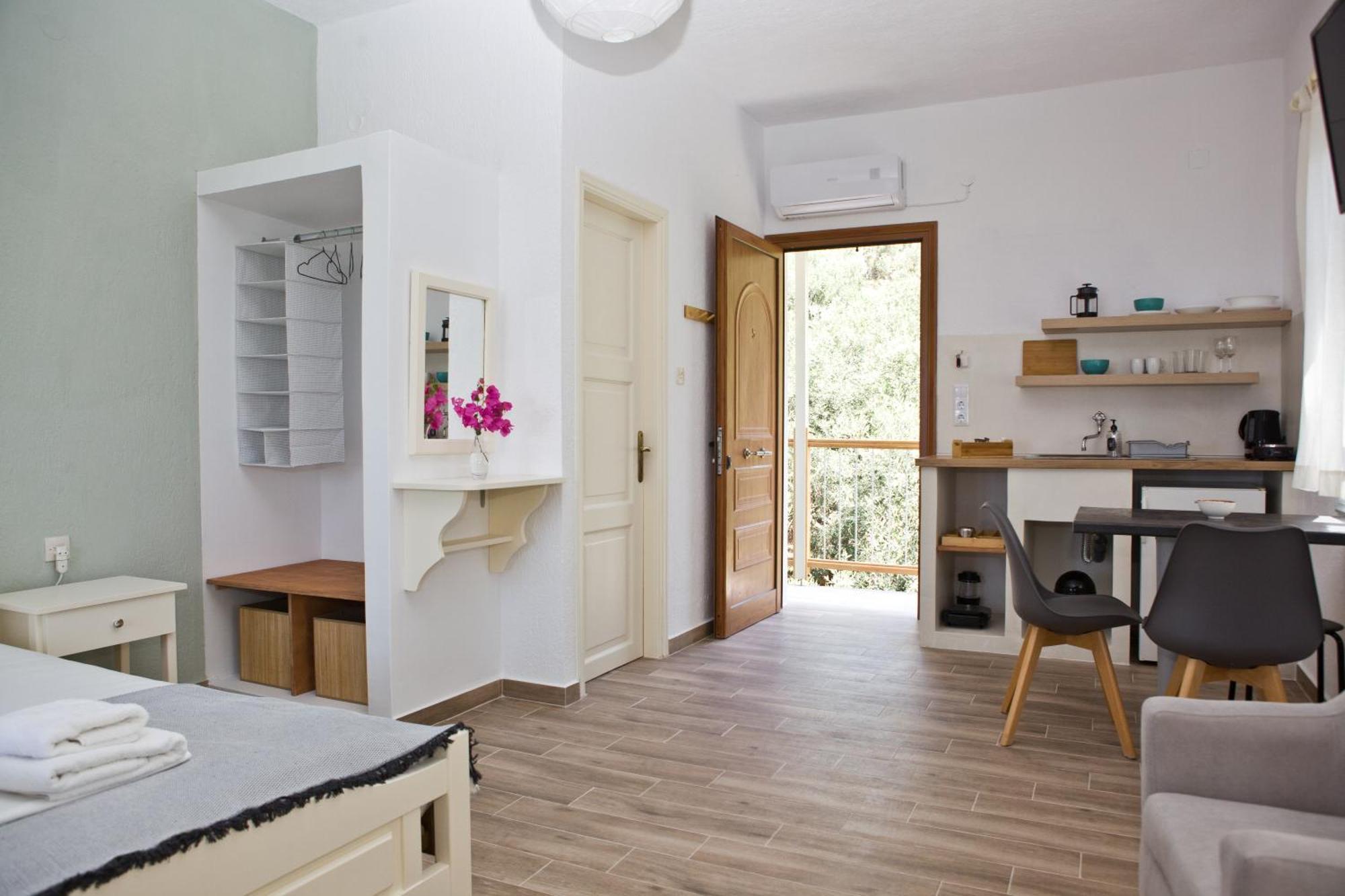 Skalopati Studios & Villa Panormos  Buitenkant foto